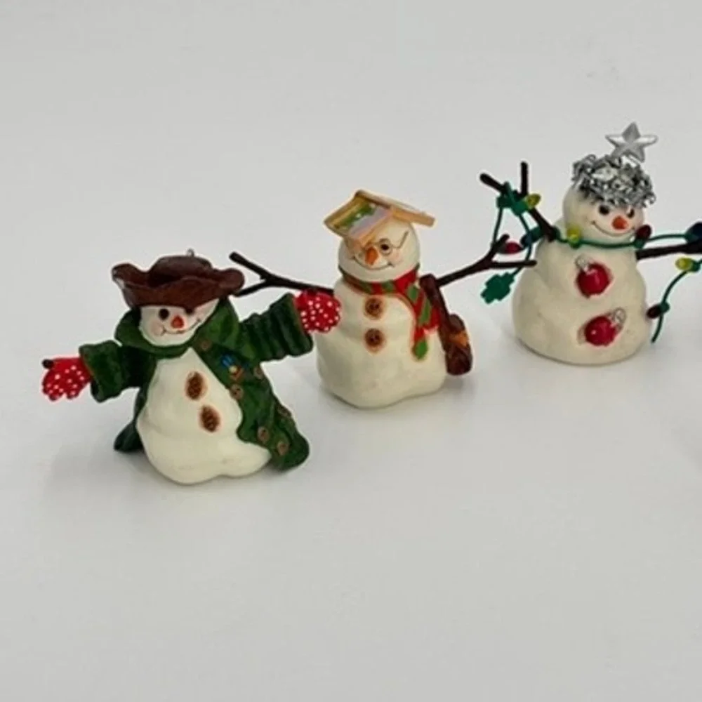 Hallmark Snowmen of Mitford Ornament Lot of 3 Jubilee Race Down‎ Main Street Max